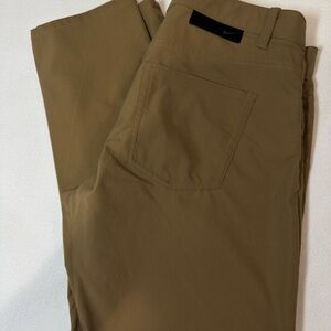 NWOT Nike Men's Tan Golf Pants